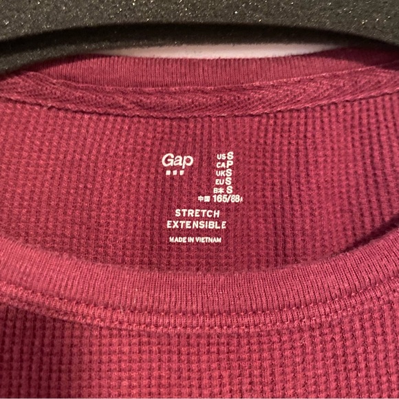 Gap Factory Thermal Gap Logo Long Sleeve T-Shirt Ruby Wine Size Small Red Maroon - Picture 4 of 9